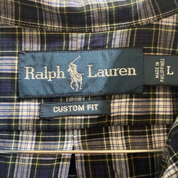 Large men’s Ralph Lauren button down - Picture 3 of 3